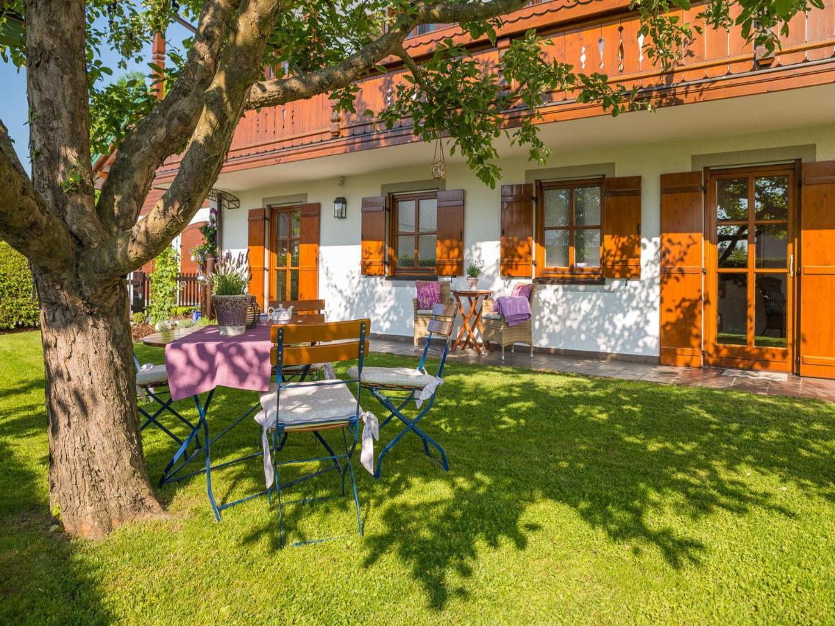 Strohmayer Appartements Bad Endorf Bagian luar foto